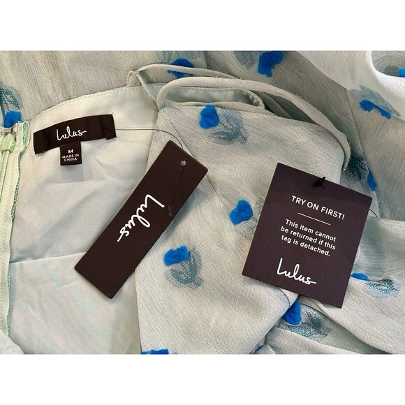 Lulus "Definitely Flirty" Green Floral Textured Skater Dress Size M Medium NWT!! - Picture 5 of 6